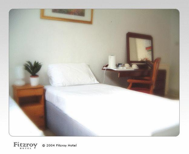 Fitzroy/Cosmo Hotel Londýn Pokoj fotografie